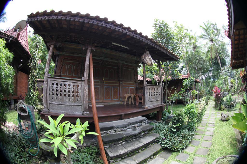 Omah Garengpoeng Guest House Magelang Kamer foto