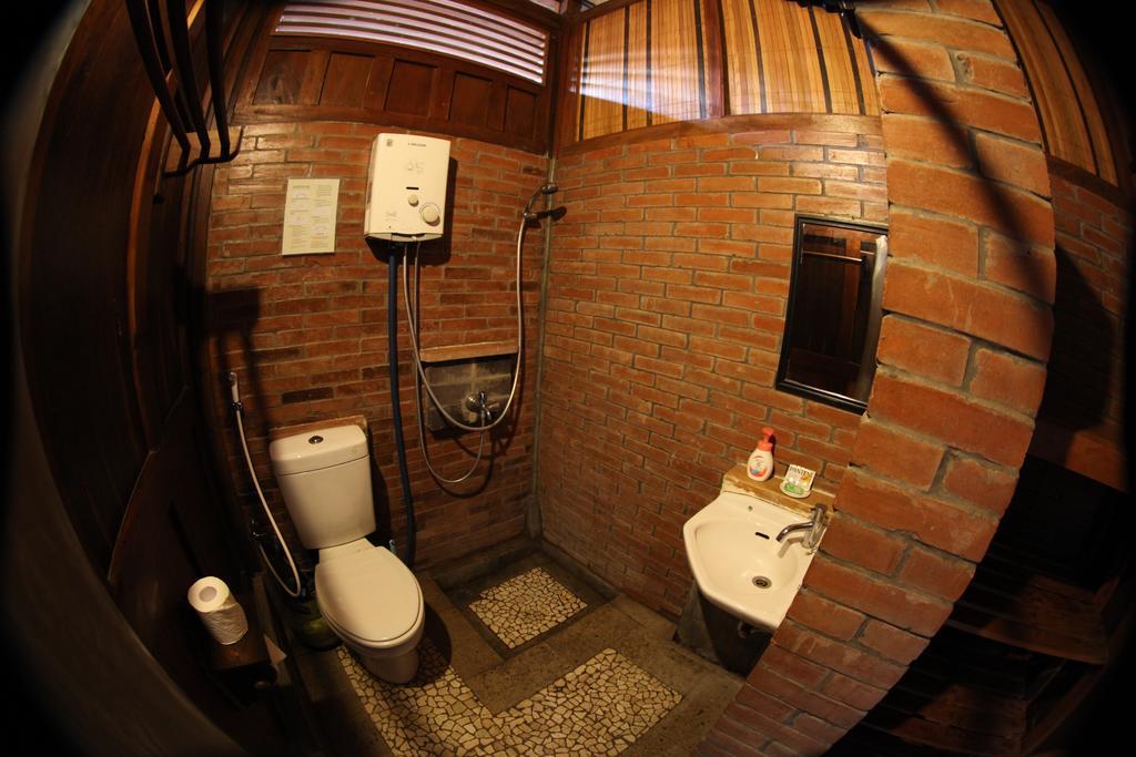 Omah Garengpoeng Guest House Magelang Kamer foto